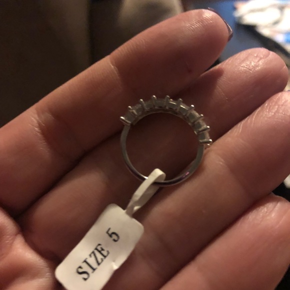 NWT Charmed Aroma ladies SS CZ ring size 5 - Picture 2 of 3